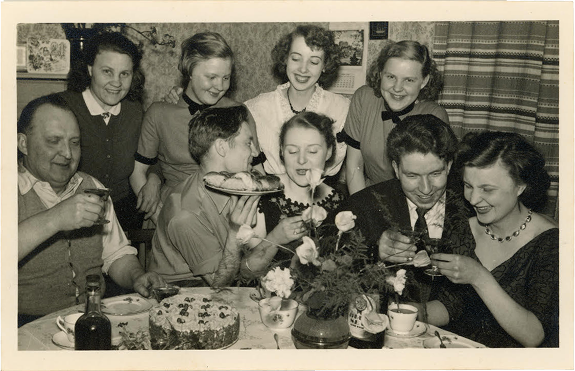 Feed Your Mind: Telling stories through family photographs — Impressions Gallery