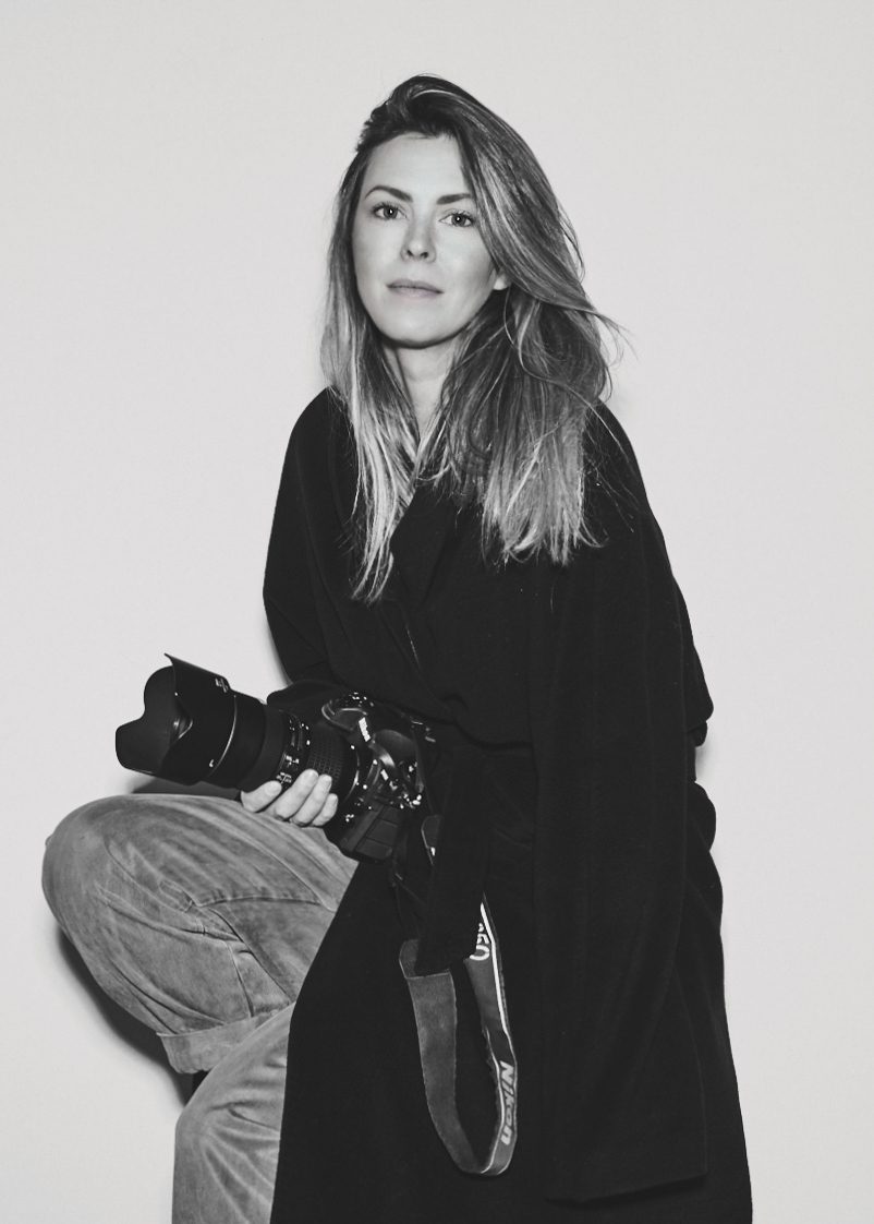 Photo Conversations — Impressions Gallery